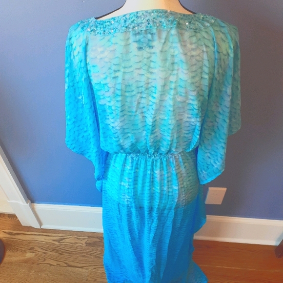 Dress EUC - Picture 2 of 3